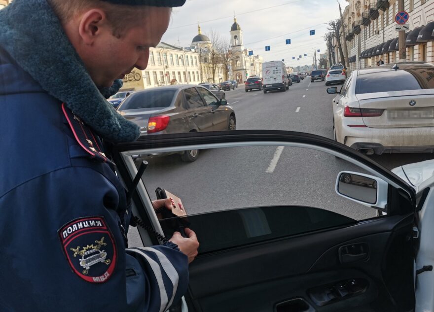 В Госдуме предложили отменить наказание за тонировку на боковых стёклах авто В Госдуме предложили отменить наказание за тонировку на боковых стёклах авто