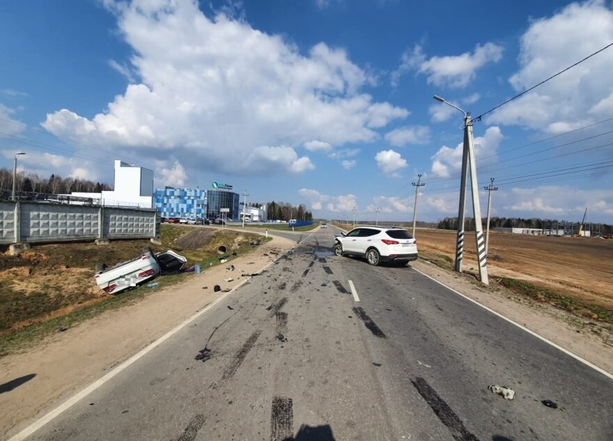 Два ребёнка и водитель пострадали в столкновении иномарок в Тверской области Два ребёнка и водитель пострадали в столкновении иномарок в Тверской области