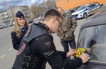 В Лихославле мотоциклисты провели акцию привлечения внимания В Лихославле мотоциклисты провели акцию привлечения внимания