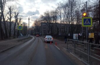 Водитель "Хёндая" сбил ребёнка на зебре в Твери Водитель "Хёндая" сбил ребёнка на зебре в Твери