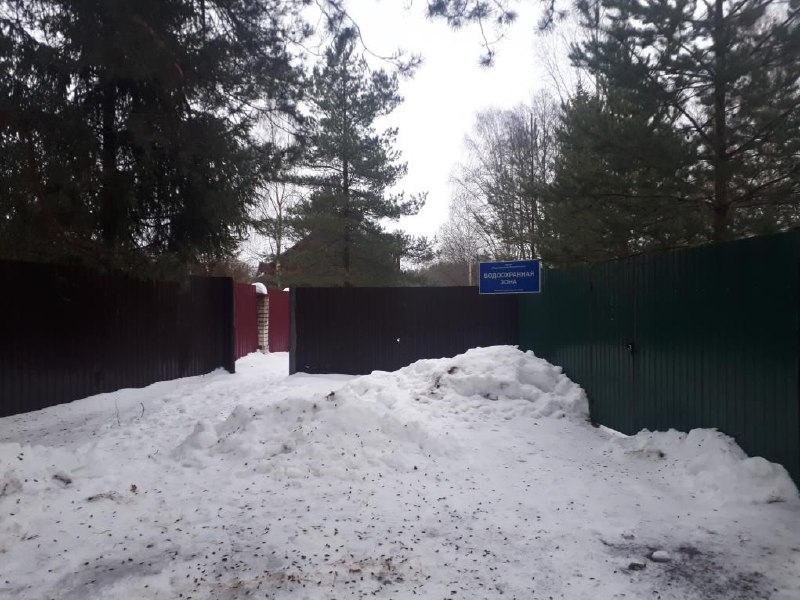 В Тверской области снесли забор, мешавший местным пройти к озеру