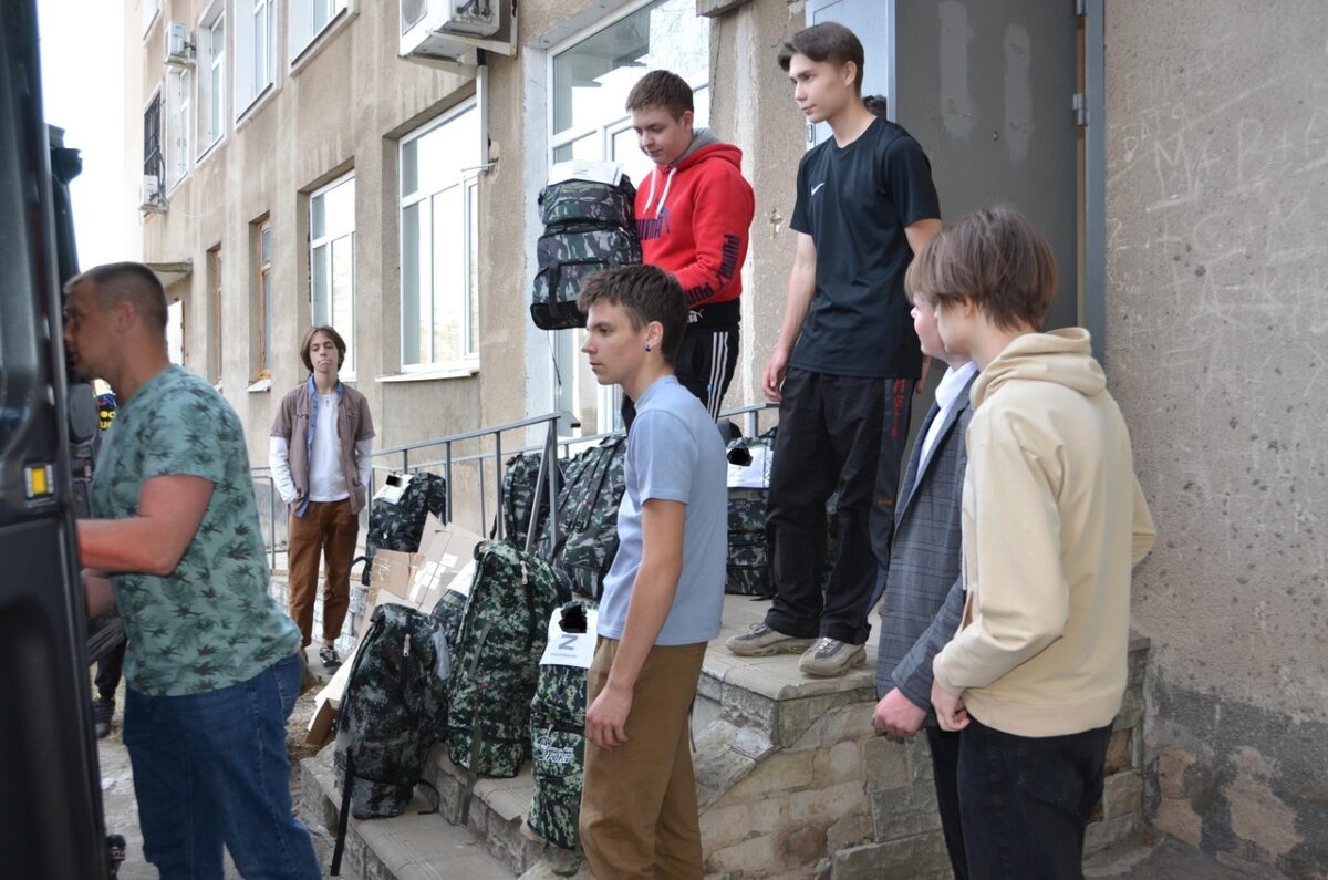 Гуманитарный груз из Вышнего Волочка отправился в зону СВО