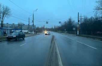 "Субару" и "Шкода" столкнулись в Твери, есть пострадавший