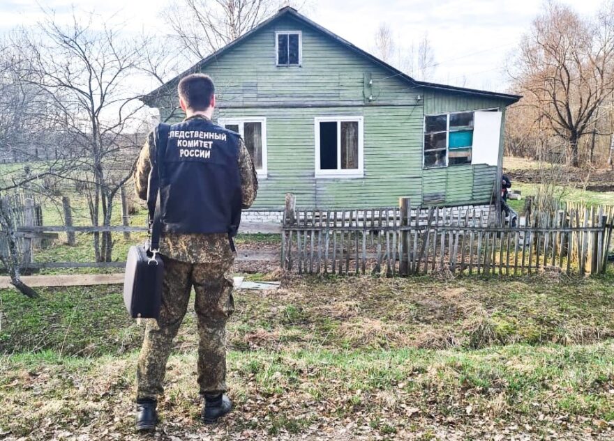 Во время тушения пожара в Тверской области нашли труп мужчины Во время тушения пожара в Тверской области нашли труп мужчины