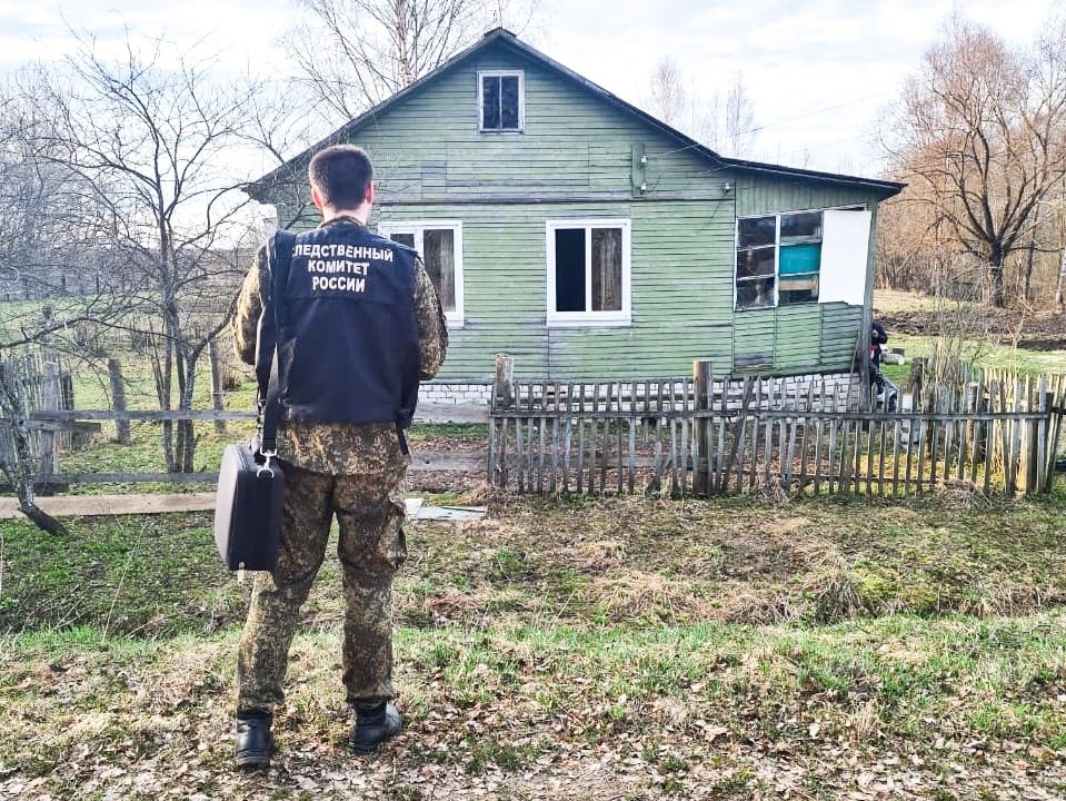 Во время тушения пожара в Тверской области нашли труп мужчины