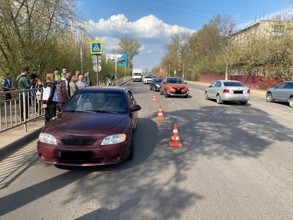 Водитель "Киа" сбил пешехода на зебре в Тверской области