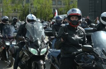 В Твери ярко, празднично и многолюдно открыли мотосезон В Твери ярко, празднично и многолюдно открыли мотосезон