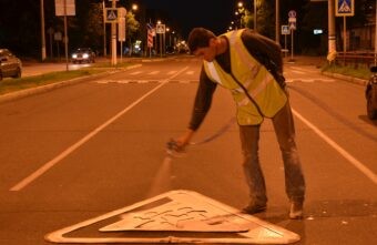 Более 20 тонн мусора убрали за неделю с дорог Твери