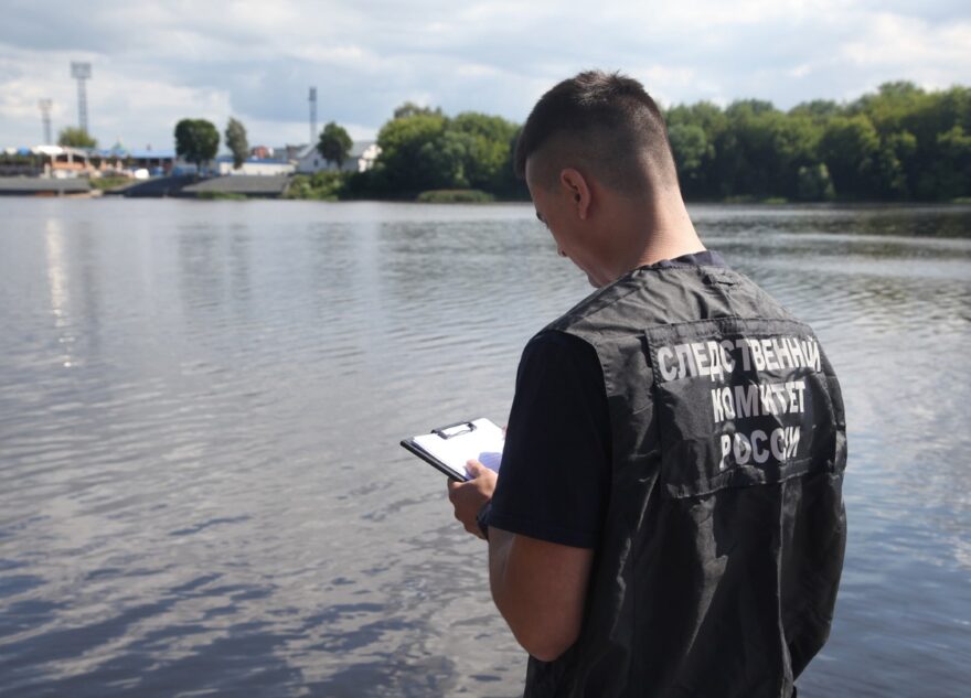 В Тверской области устанавливают обстоятельства гибели мужчины, тело которого нашли в Волге