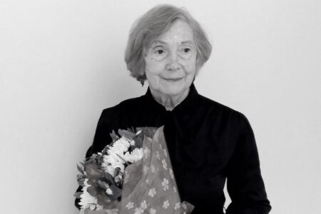 Губернатор Игорь Руденя выразил соболезнования в связи с уходом из жизни Нины Комовой Губернатор Игорь Руденя выразил соболезнования в связи с уходом из жизни Нины Комовой