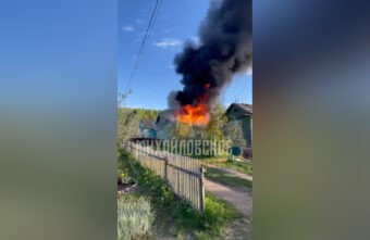 Хозяйственная постройка сгорела в СНТ под Тверью Хозяйственная постройка сгорела в СНТ под Тверью