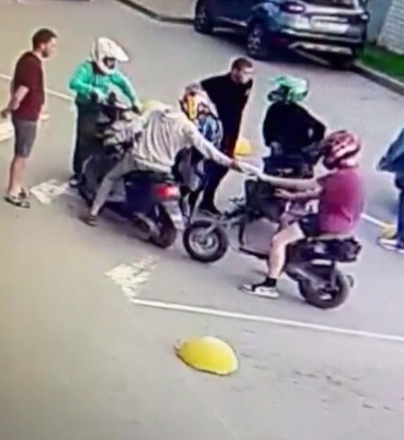 Четыре подростка и пьяный мужчина попались инспекторам в Тверской области Четыре подростка и пьяный мужчина попались инспекторам в Тверской области