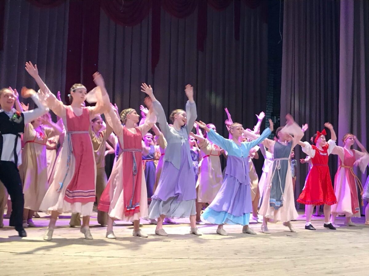 Фестиваль танцевальных коллективов прошел в Торопце Фестиваль танцевальных коллективов прошел в Торопце