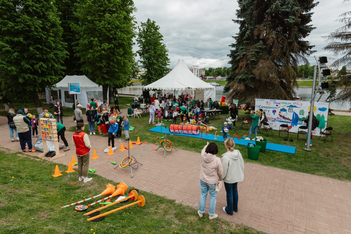 Жители Твери приняли участие в спортивном благотворительном празднике «Зеленый Марафон»