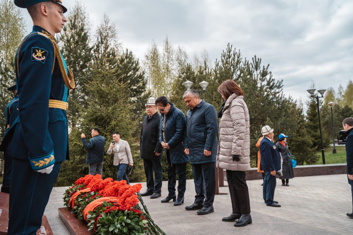В Тверской области открыт мемориал воинам-киргизстанцам, погибшим во время боёв на Ржевско-Вяземском направлении в годы войны