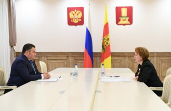 Губернатор Игорь Руденя провел встречу с главой Торжокского района Еленой Хохловой