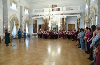 Губернатор Игорь Руденя вручил награды работникам музеев Тверской области