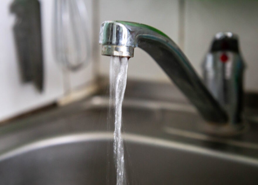 В Твери началось плановое отключение горячей воды