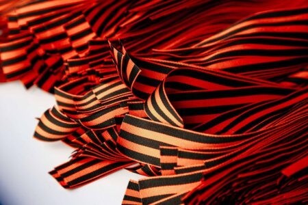 Пассажирам общественного транспорта в Твери раздадут георгиевские ленты