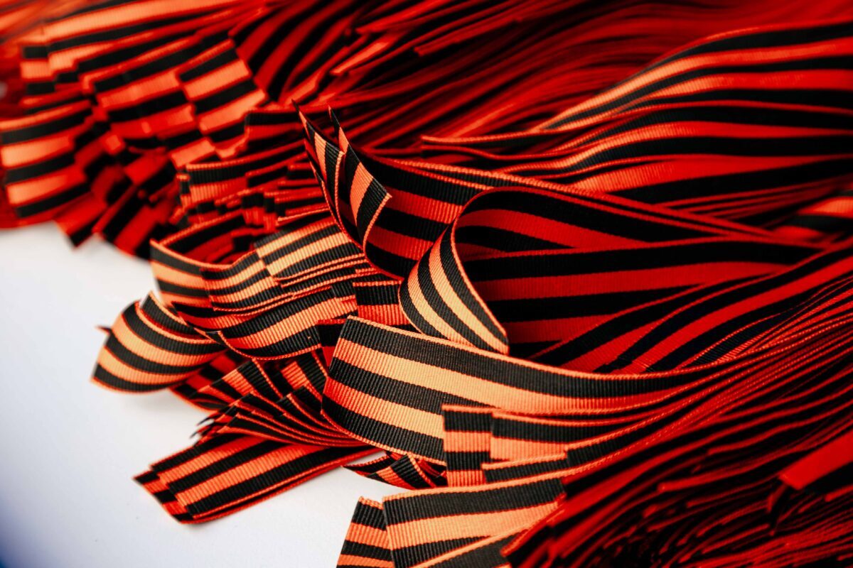 Пассажирам общественного транспорта в Твери раздадут георгиевские ленты