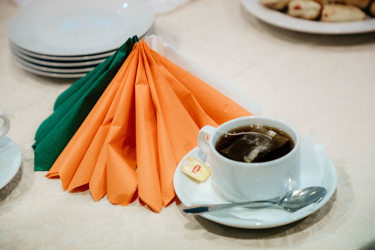 Россиянам рассказали, сколько чашек чая можно выпить в день