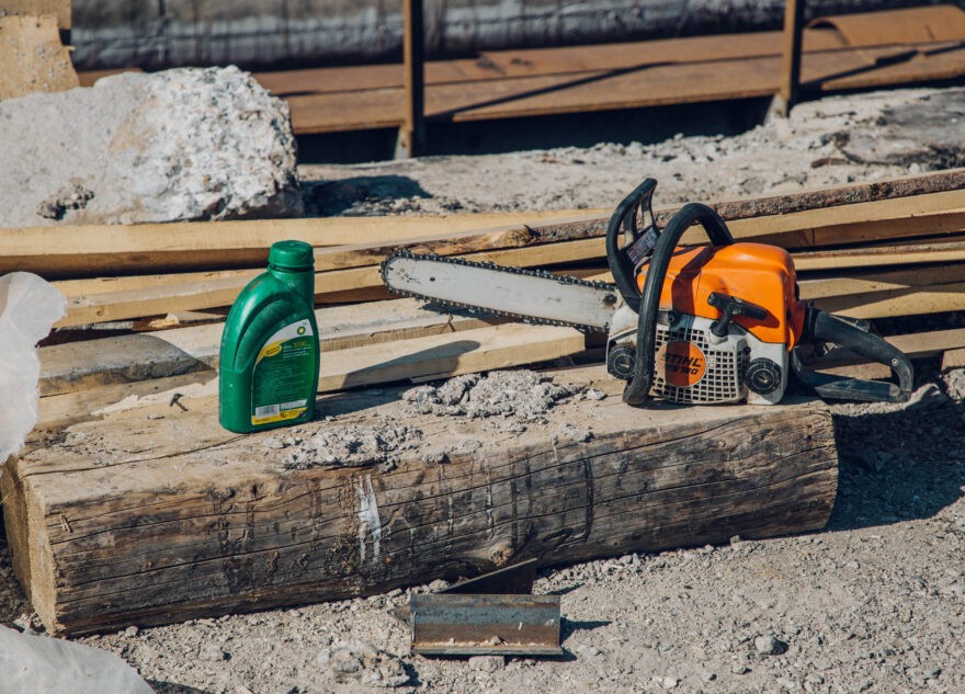 Житель Тверской области украл бензопилу, но был пойман