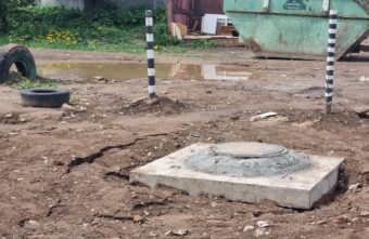В городе Тверской области земля вокруг колодца «уходит из-под ног» В городе Тверской области земля вокруг колодца «уходит из-под ног»