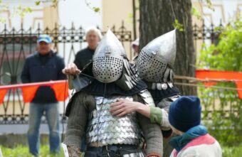 В Твери прошел фестиваль исторического моделирования «Копьё святого Георгия»