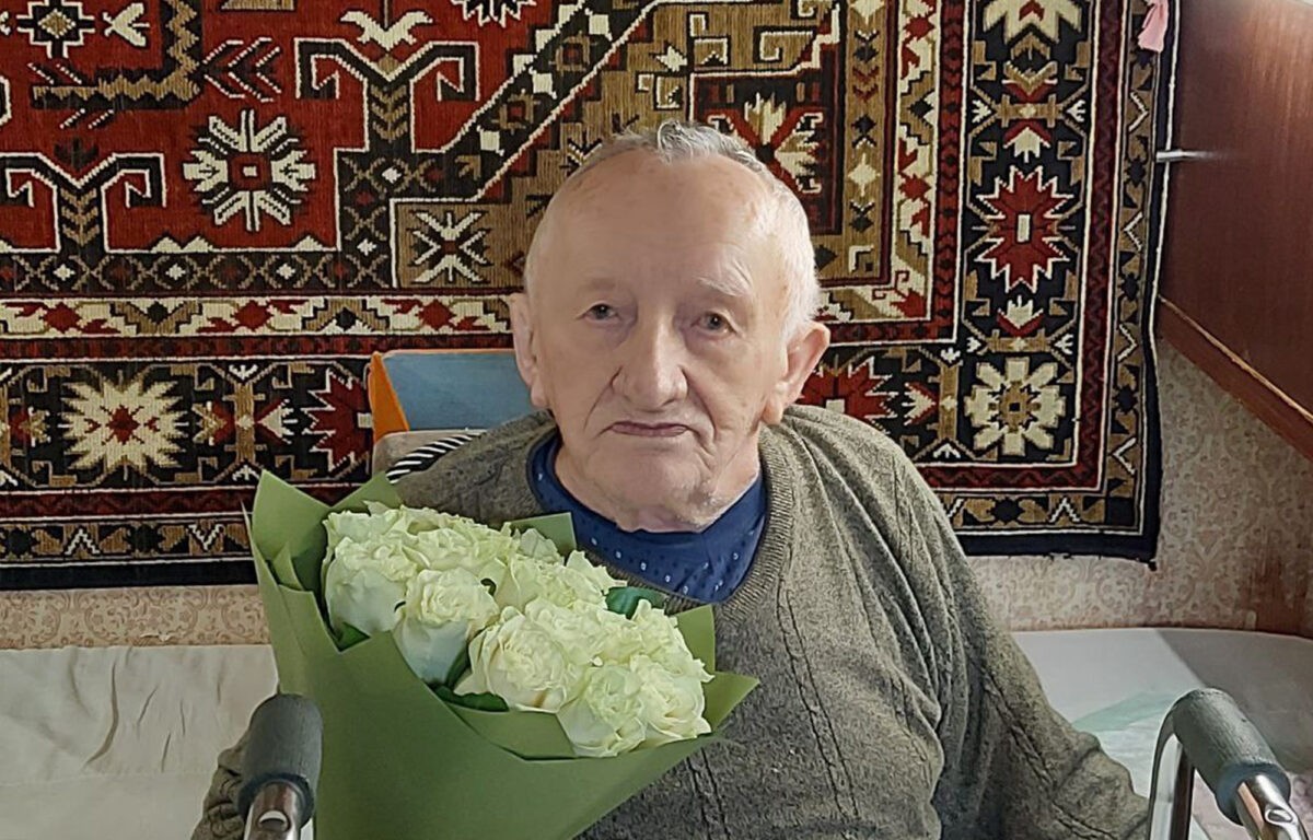 Губернатор Игорь Руденя поздравил со 101-летием ветерана Великой Отечественной войны Николая Прохорова
