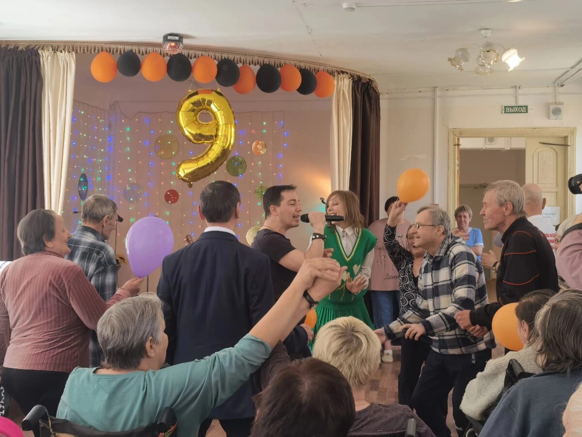 Лиза Арзамасова и Родион Газманов устроили в Тверской области фееричный концерт