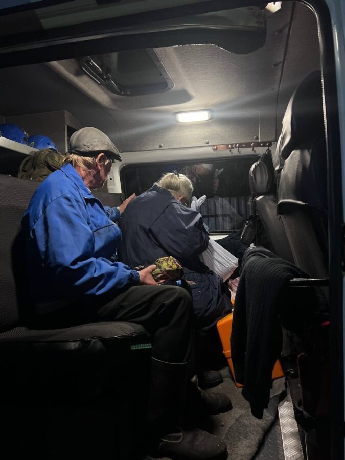 Волонтеры рассказали, как ночью искали женщину в Тверской области