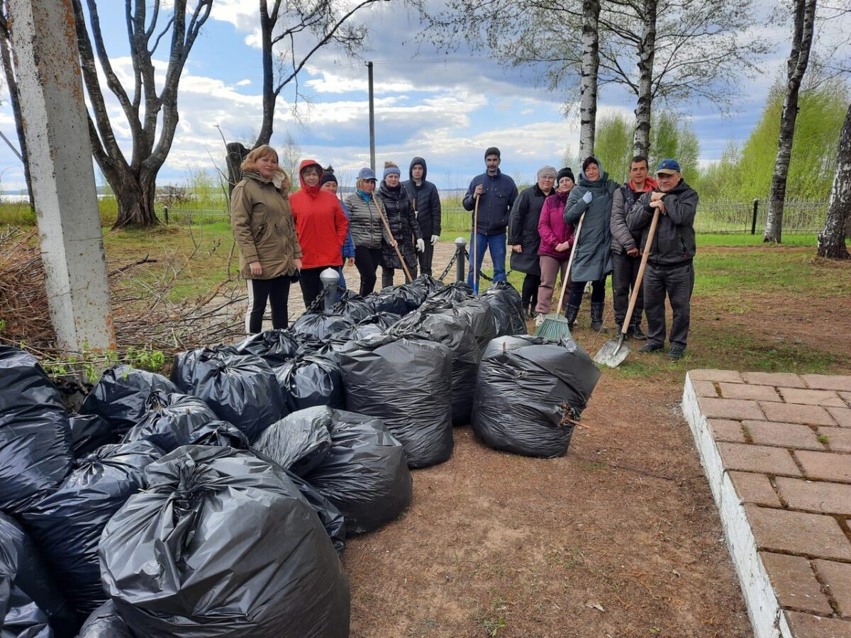В Вышнем Волочке привели в порядок улицу Правды и мемориал на "Горке"
