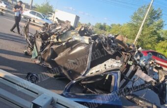 Тверитяне предположили, как водителю удалось выжить в жутком ДТП