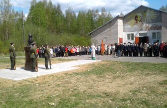 Памятник партизанке-разведчице Лидии Базановой открыли в Тверской области Памятник партизанке-разведчице Лидии Базановой открыли в Тверской области