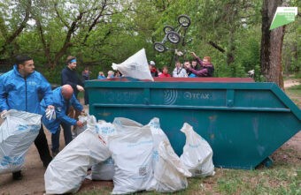 Жители Тверской области убирают мусор на территории водоемов Жители Тверской области убирают мусор на территории водоемов