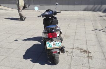 Молодой скутерист пострадал в тройном ДТП в Твери Молодой скутерист пострадал в тройном ДТП в Твери