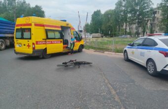 7-летний мальчик попал под колёса "Шкоды" в Твери