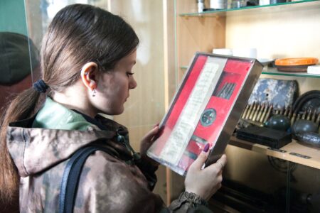 Следственным управлением по Тверской области организовано посещение учащимися кадетской роты музея воинской славы Следственным управлением по Тверской области организовано посещение учащимися кадетской роты музея воинской славы