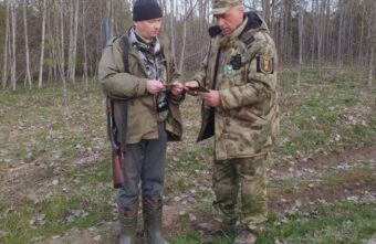 В Тверской области госинспекторы поймали охотников на лосей без прав