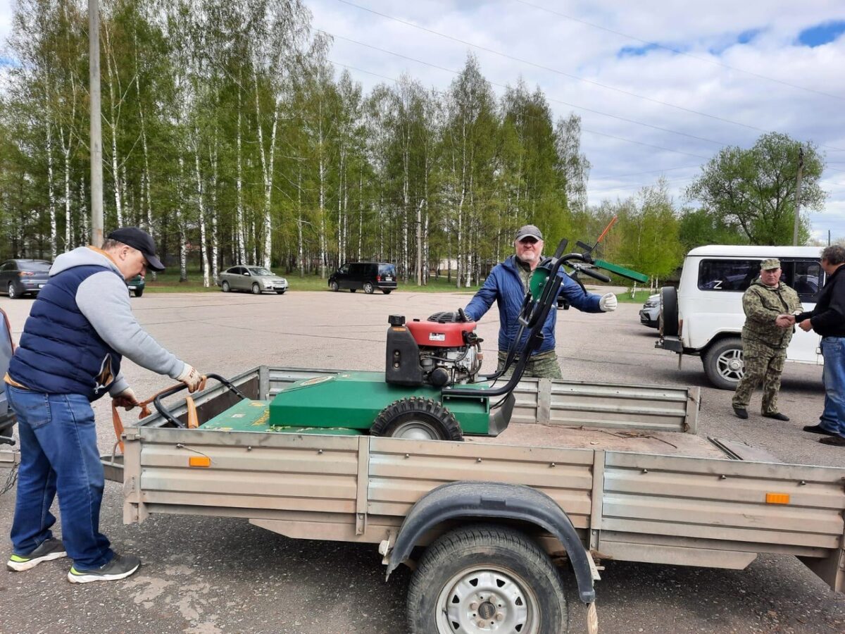 В Вышнем Волочке привели в порядок улицу Правды и мемориал на "Горке"
