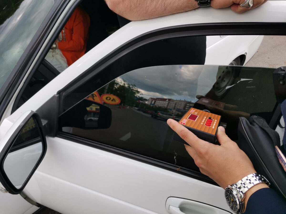 Тверским водителям "открыли глаза" на дороги