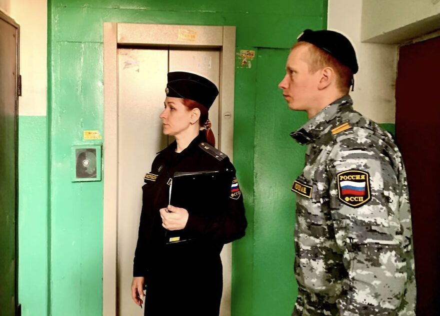 Житель Тверской области испугался тюрьмы и перевёл деньги сыну Житель Тверской области испугался тюрьмы и перевёл деньги сыну