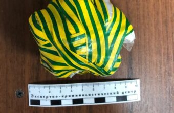 50 свёртков с мефедроном нашли у задержанного в Твери наркокурьера