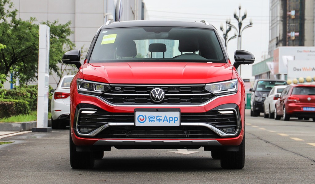В России начали продавать новые кроссоверы Volkswagen Tayron X