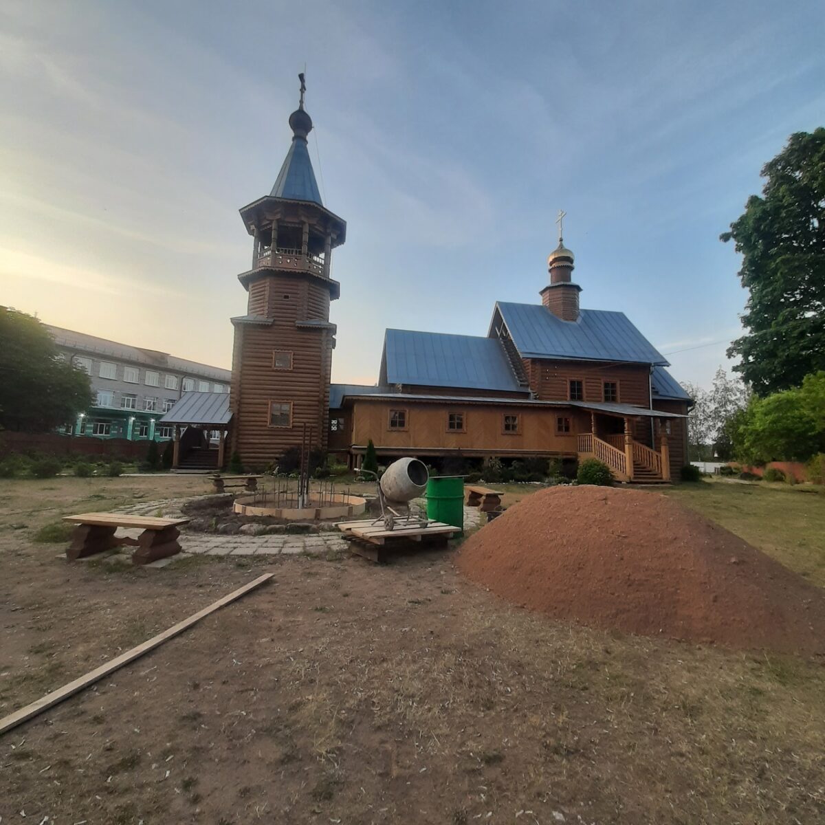 В Тверской области начались работы по установке нового памятника В Тверской области начались работы по установке нового памятника