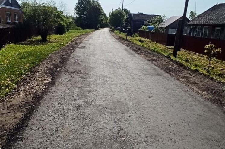 В Оленино через семь лет не останется грунтовых дорог