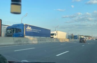 Вдоль Твери образовалась большая пробка Вдоль Твери образовалась большая пробка