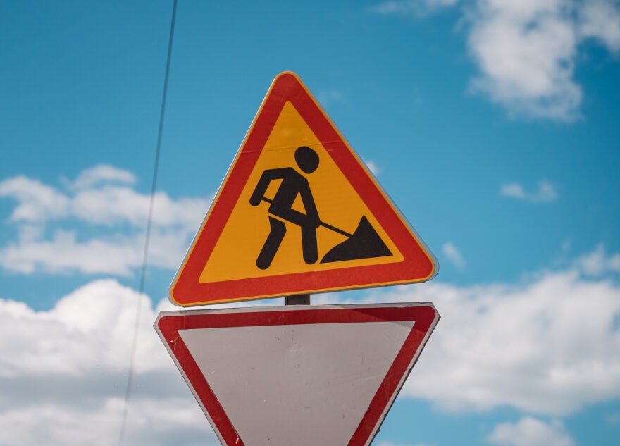 В Твери на ремонт перекроют две улицы