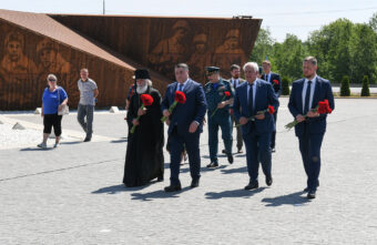 В День памяти и скорби Игорь Руденя почтил память павших во время Великой Отечественной войны солдат в городе воинской славы Ржеве