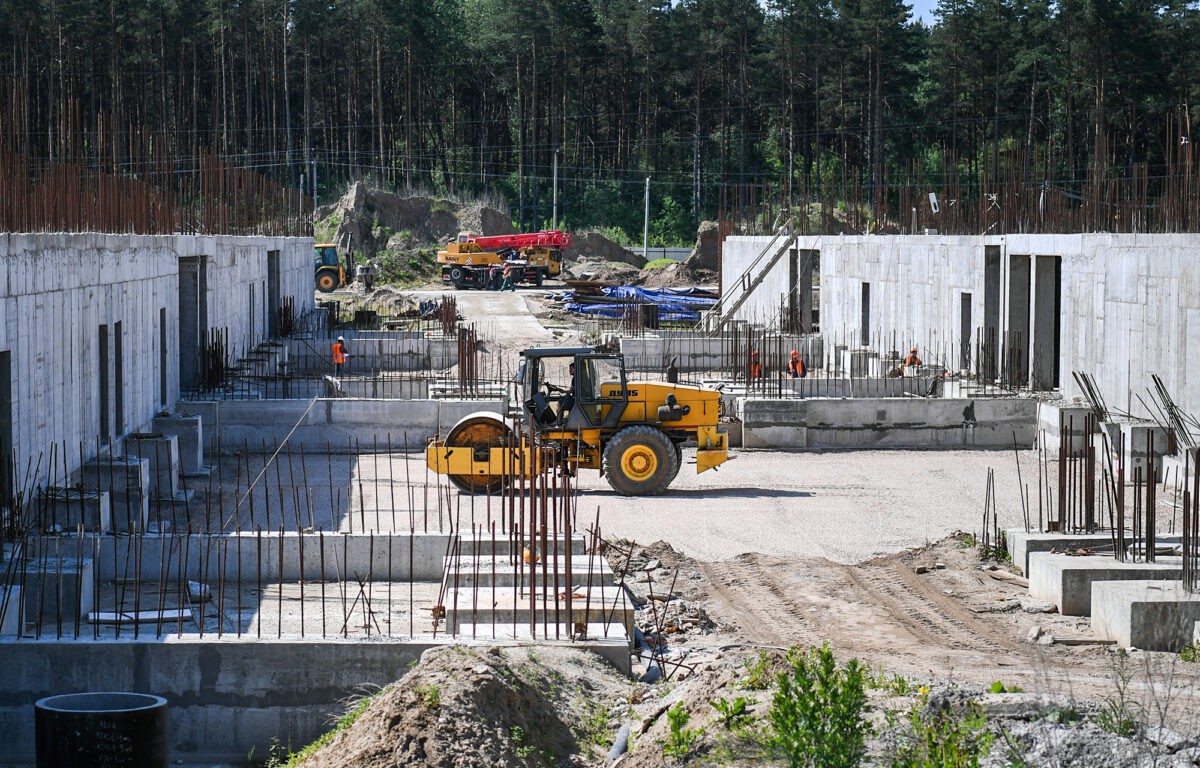 Ход строительства нового здания Детской областной больницы проверил губернатор
